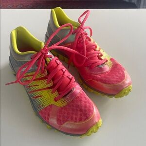 Reebok ATV 19+ Women’s Trail Running Shoes Gray Pink Yellow Size 7